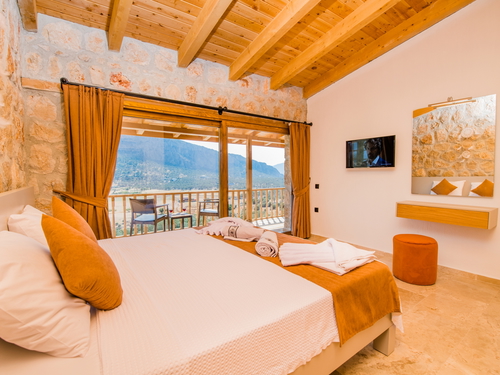  gece  -  Kasım
  | Kalkan Ulugöl Lüks Villa (6 Kişilik, Doğa Manzaralı, Hamam, Saunalı)